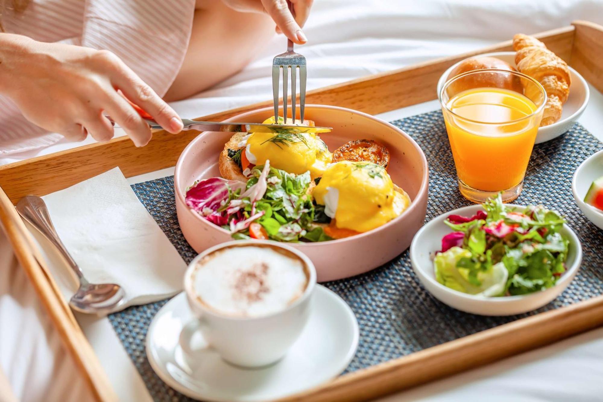 Radisson Jaipur City Center Exterior foto A breakfast tray